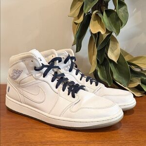 Jordan Air running shoes size 12 men